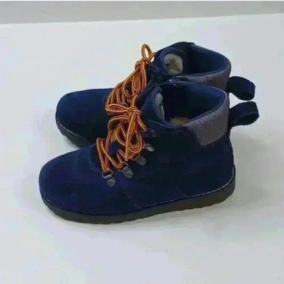 UGG Blue Boots with Cream Interior - Picture 3 of 14